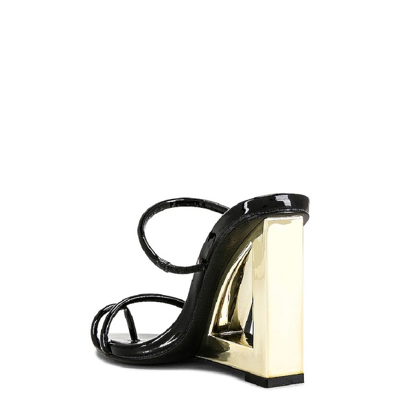 NWOT New Raye strappy black wedge slide Sandals with toe ring - Picture 4 of 5